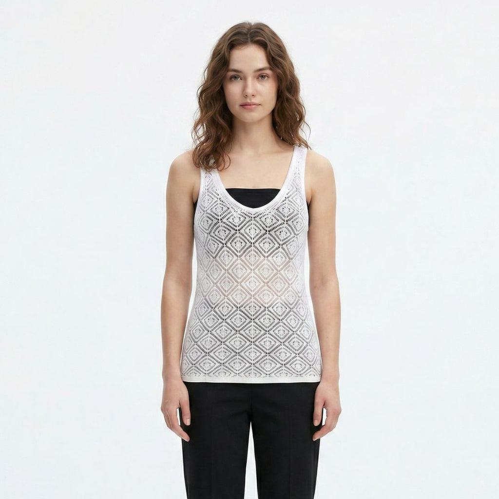 Valenomode - Women’s Sleeveless Scoop Laced Neck Top
