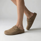 Valenomode - Women’s Buckle Strap Clogs