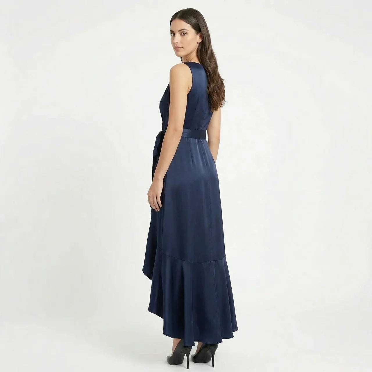Women's Elegant Sleeveless Belted Midi Dress