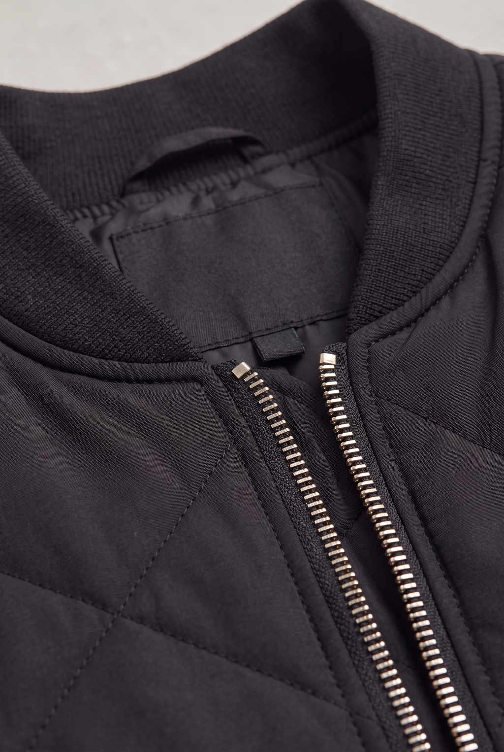 Men’s Fleece-Lined Quilted Jacket