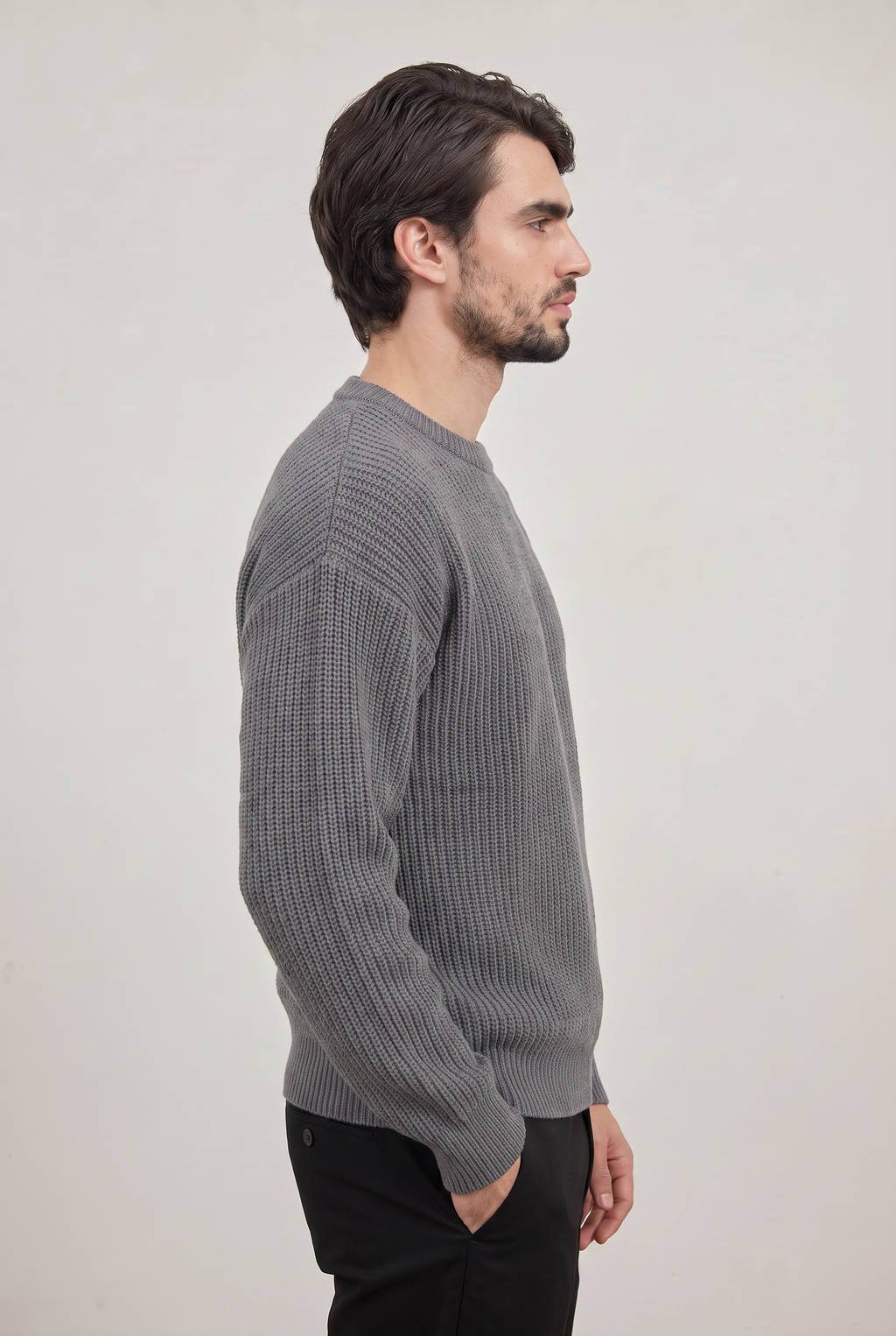 Pull homme en maille côtelée - Col rond ample