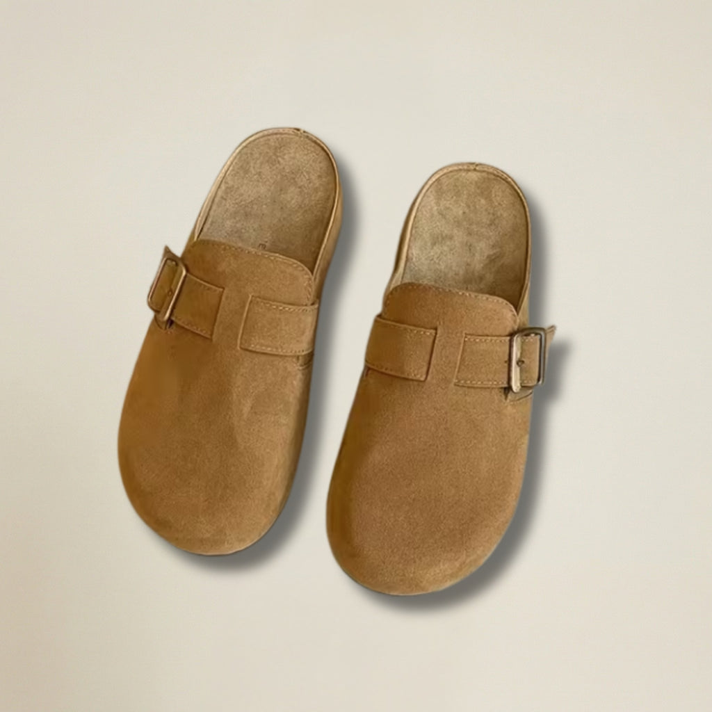 Valenomode - Women’s Buckle Strap Clogs