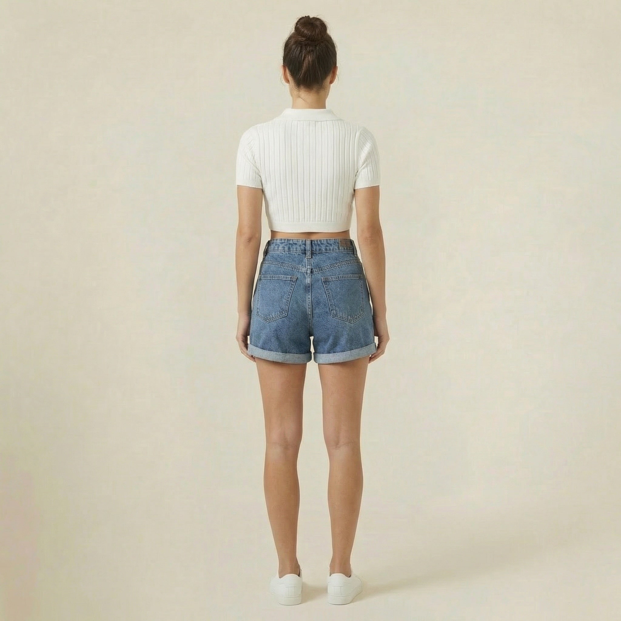 Valenomode - Women’s High Rise Shorts