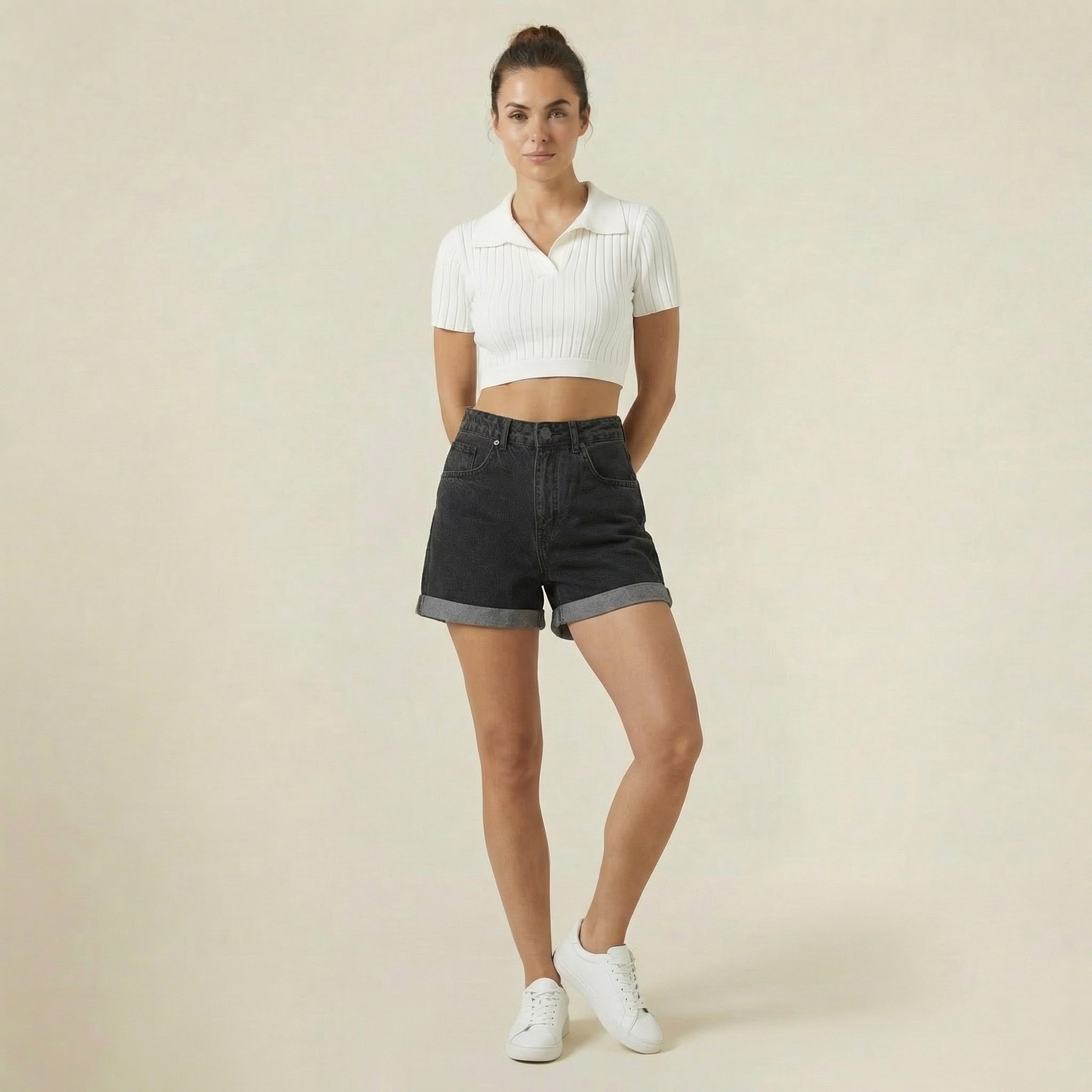 Valenomode - Women’s High Rise Shorts