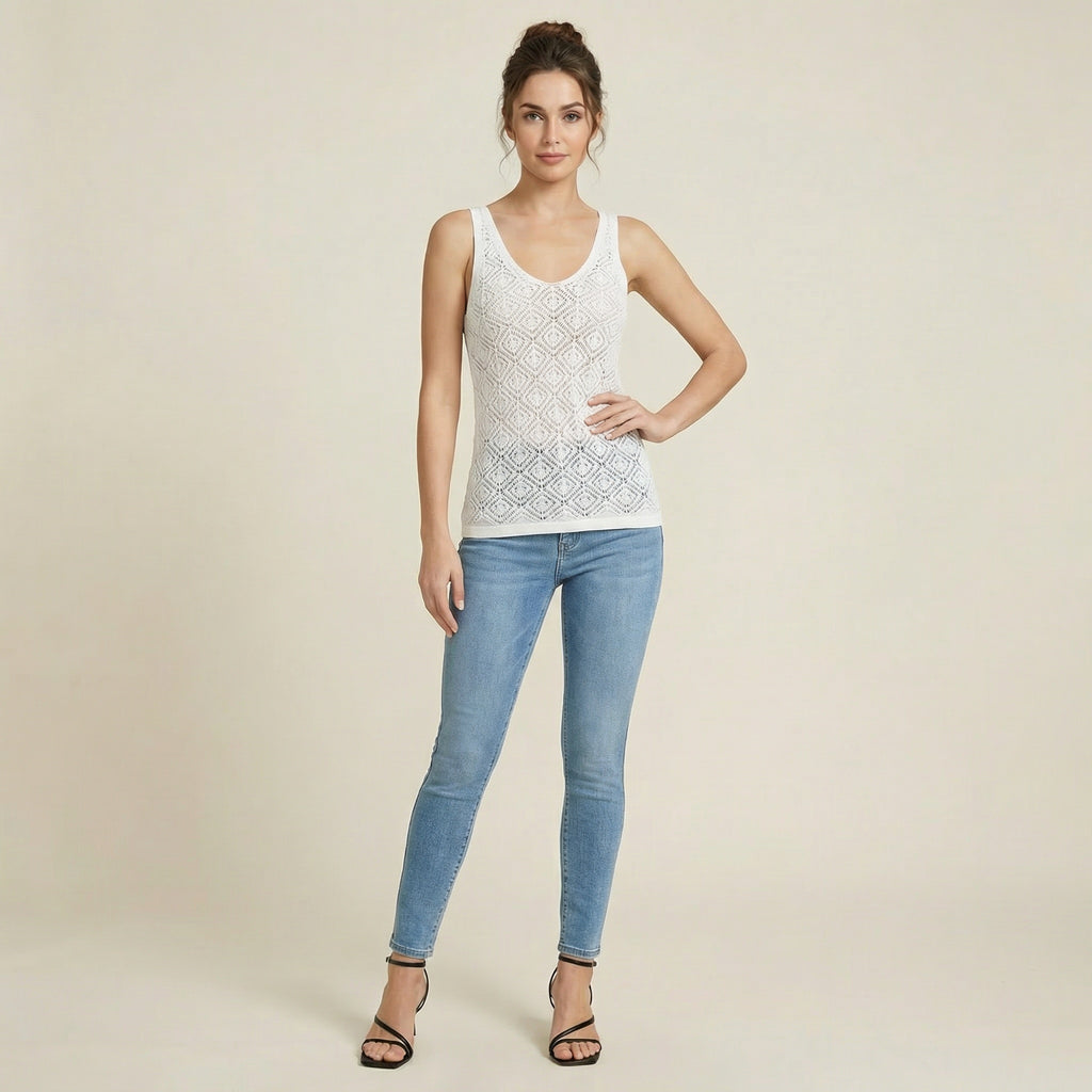 Valenomode - Women’s Sleeveless Scoop Neck Top